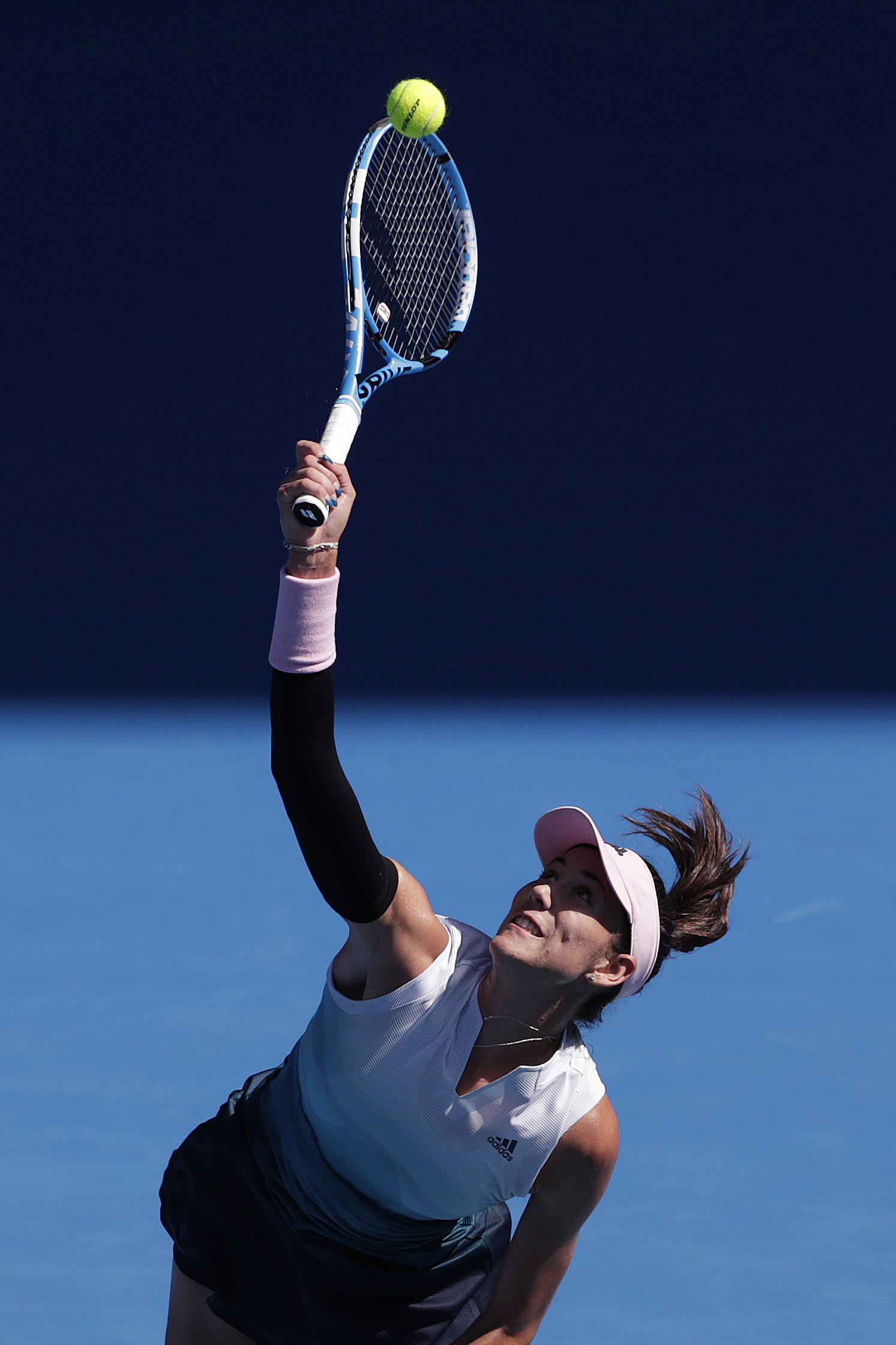 而中国队则 而中国队则