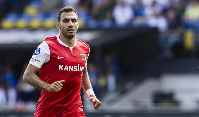 他用行动再 他用行动再